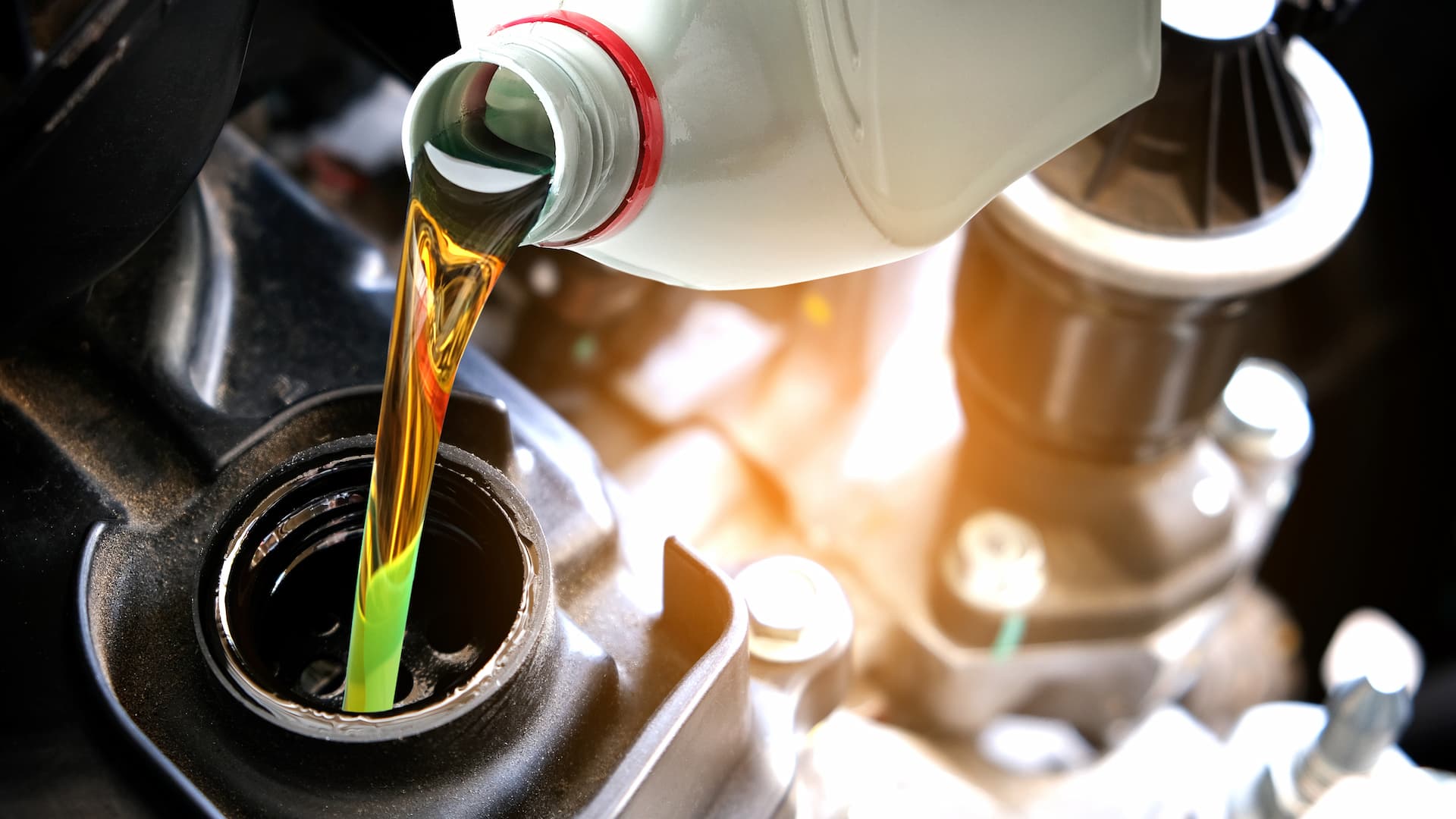 The Role of High-Performance Lubricants in Reducing Maintenance Costs